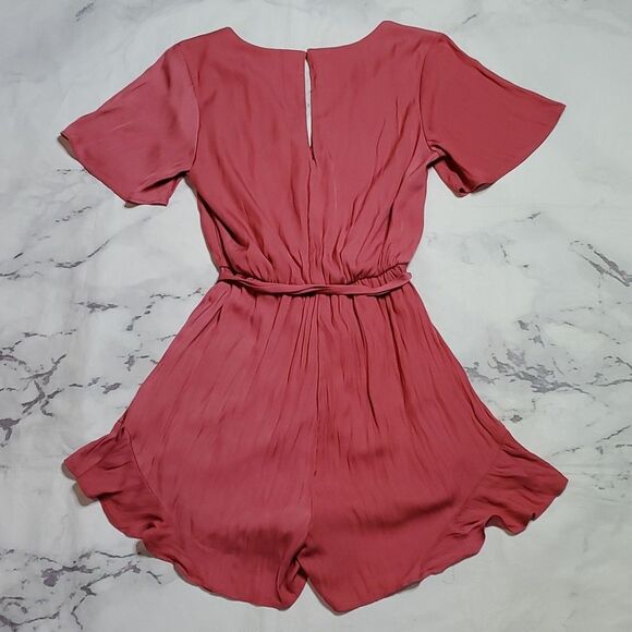 ASTR The Label Pink Romper - Picture 7 of 7